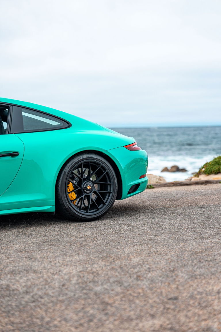 Porsche 991.2 Carrera 4 GTS