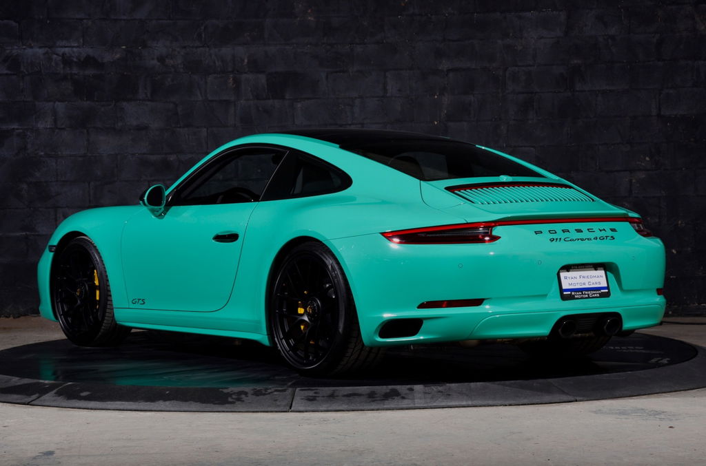 Porsche 991.2 Carrera 4 GTS