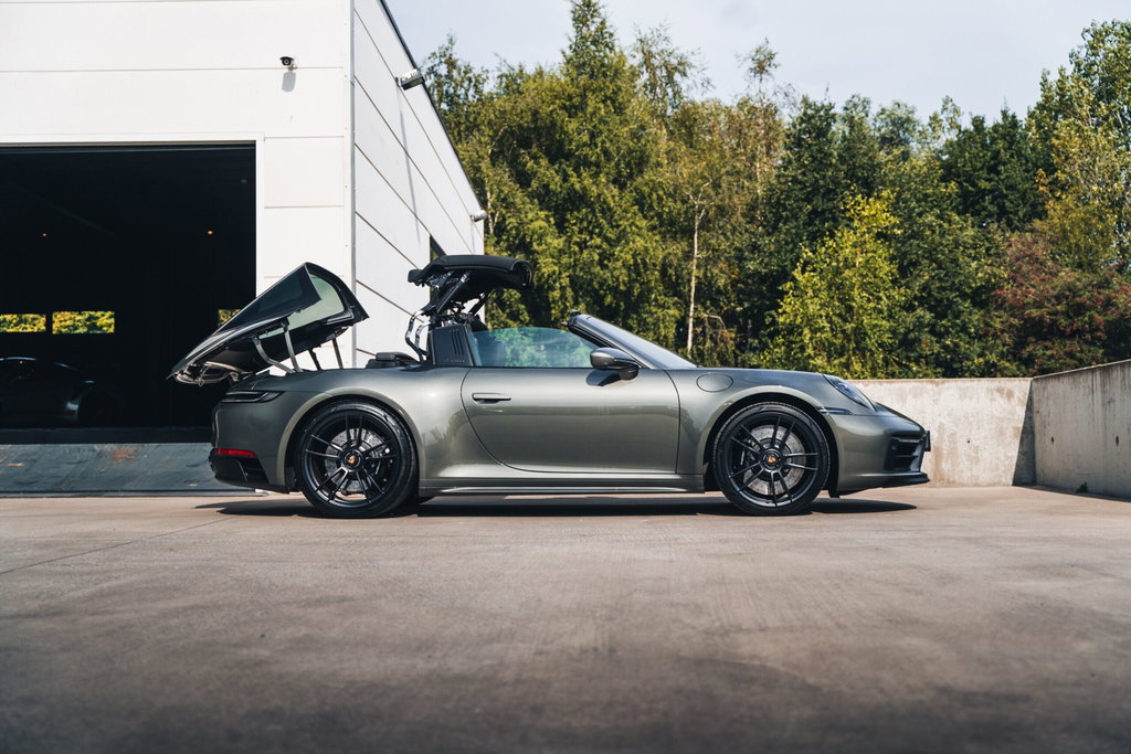 Porsche 992 Targa 4 GTS