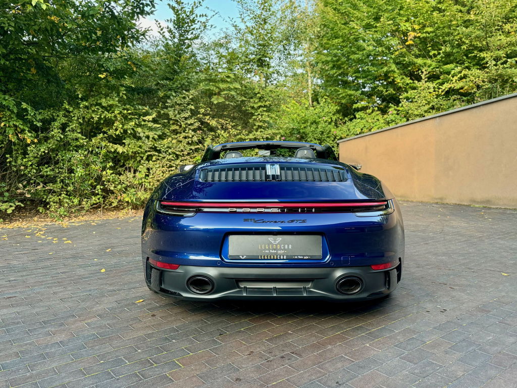 Porsche 992 Carrera GTS