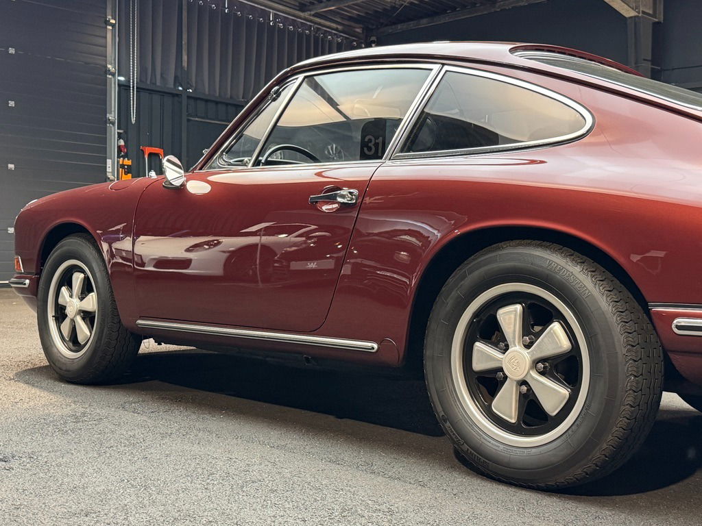 Porsche 912