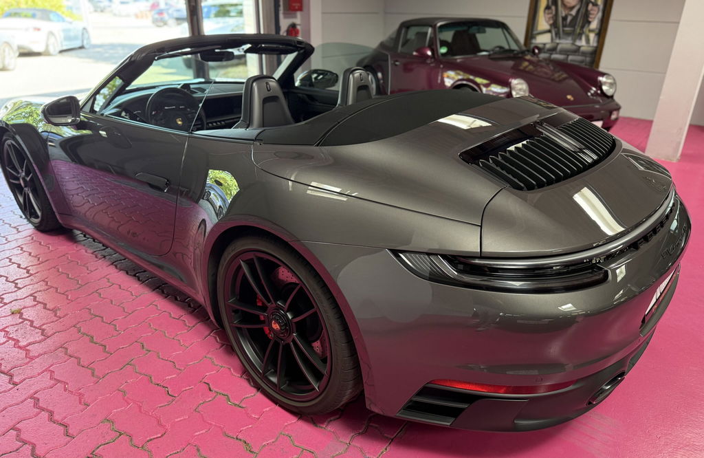 Porsche 992 Carrera GTS