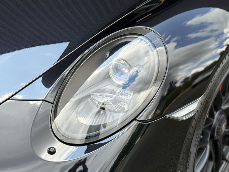 Porsche 991 Carrera 4 GTS