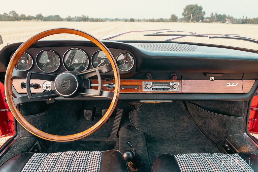 Porsche 911 (F-Modell)