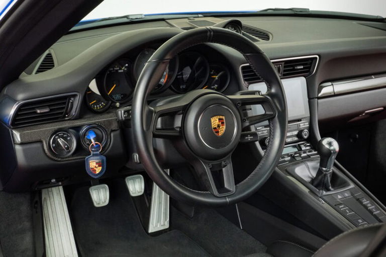 Porsche 991 GT3 Touring