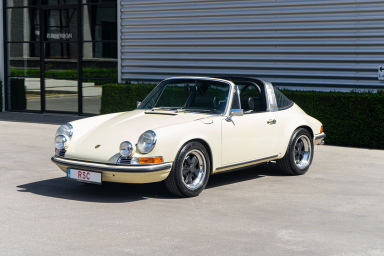 Porsche 911 Backdate