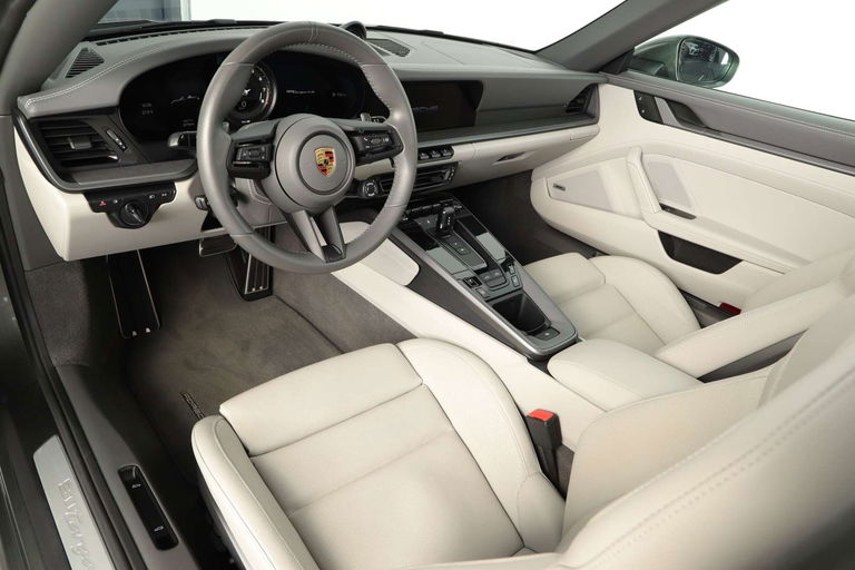 Porsche 992 Targa 4S