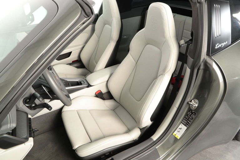 Porsche 992 Targa 4S