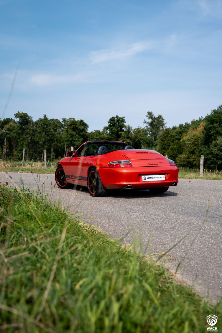 Porsche 996 Carrera