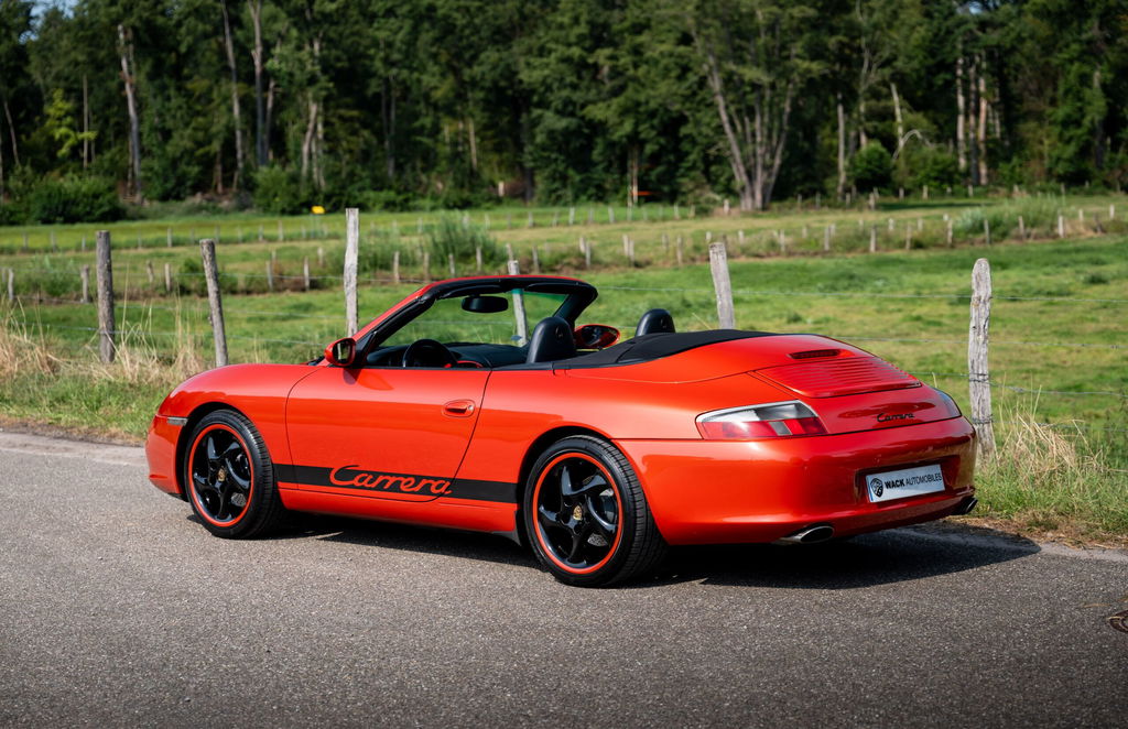 Porsche 996 Carrera