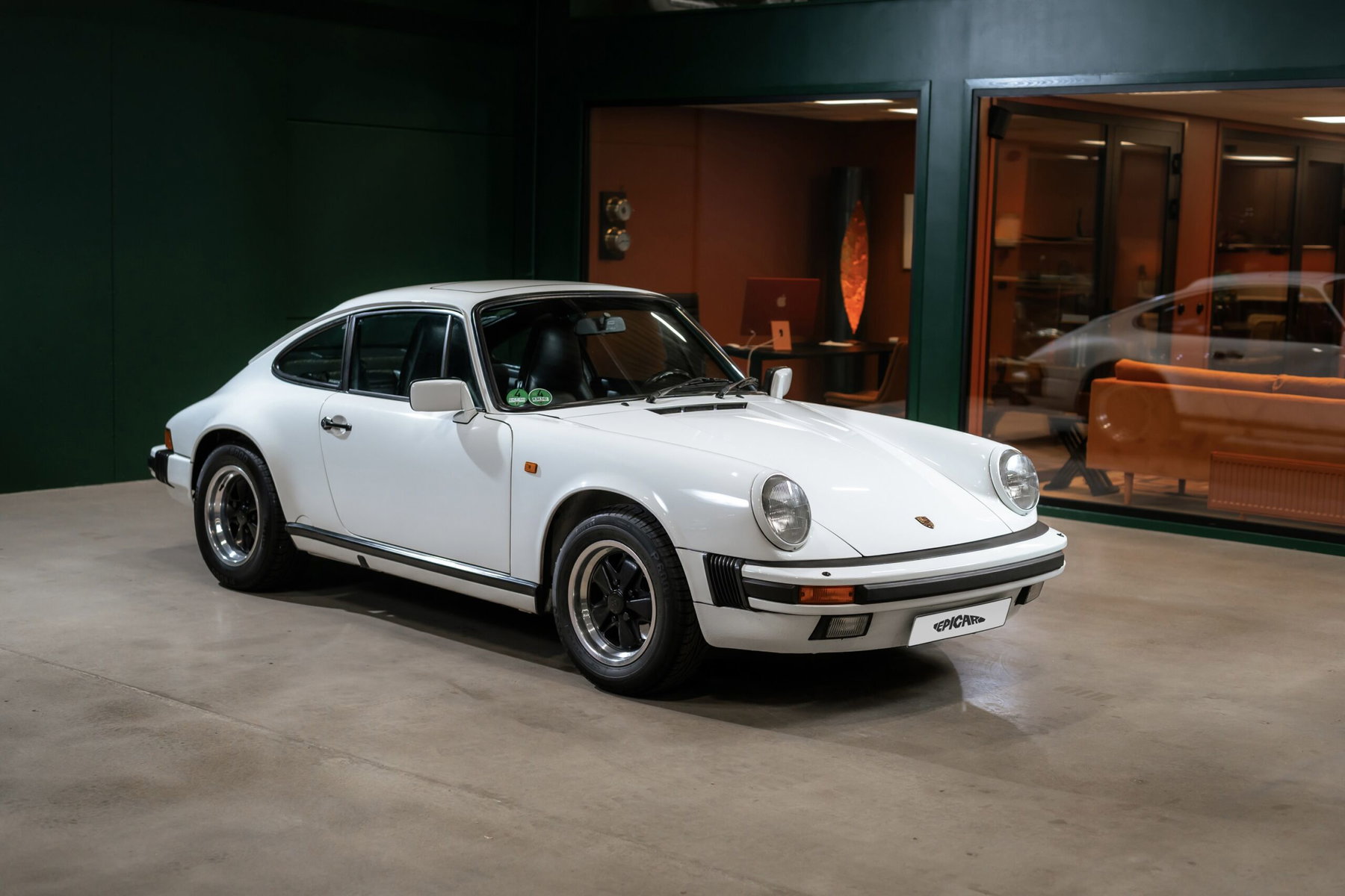 Porsche 911 Carrera 3.2 1988 - elferspot.com - Marketplace for