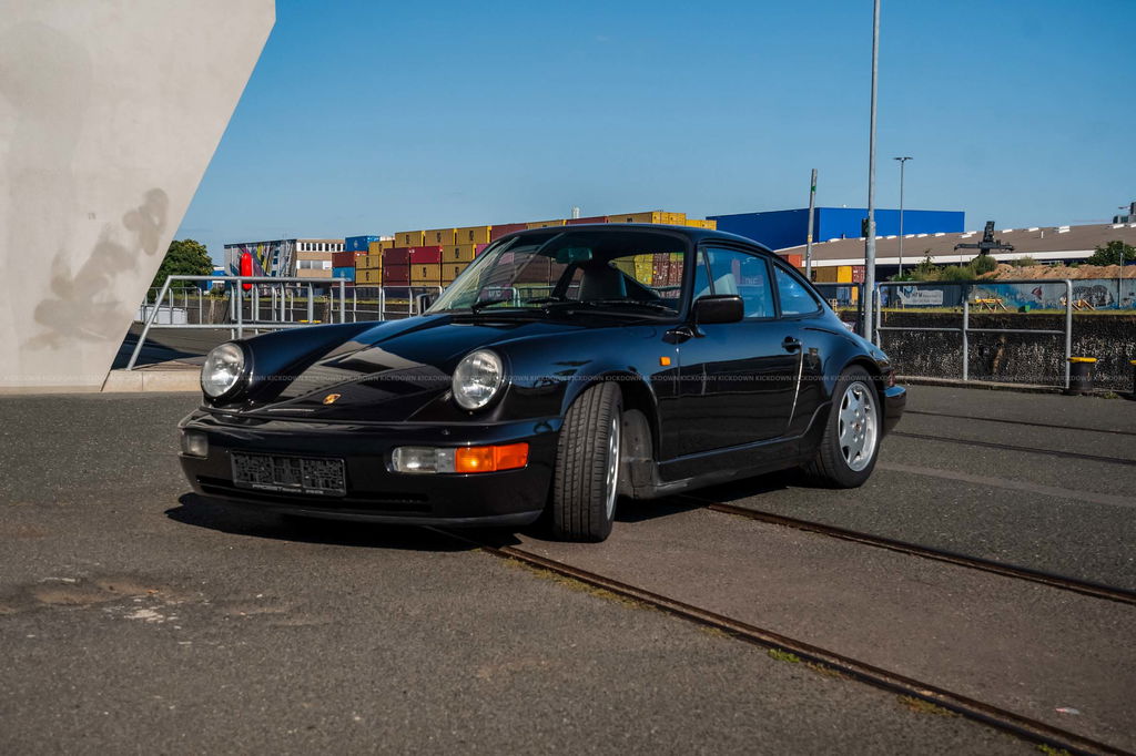 Porsche 964 Carrera 4