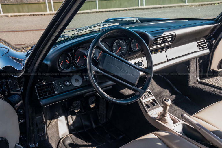 Porsche 964 Carrera 4