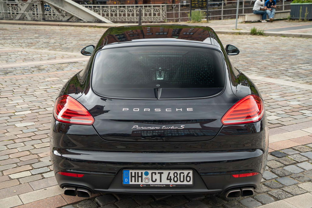 Porsche Panamera Turbo S