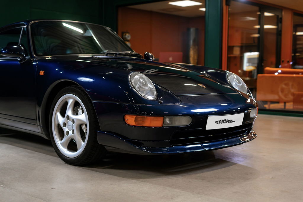 Porsche 993 Carrera 4
