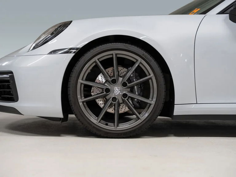 Porsche 992 Carrera T