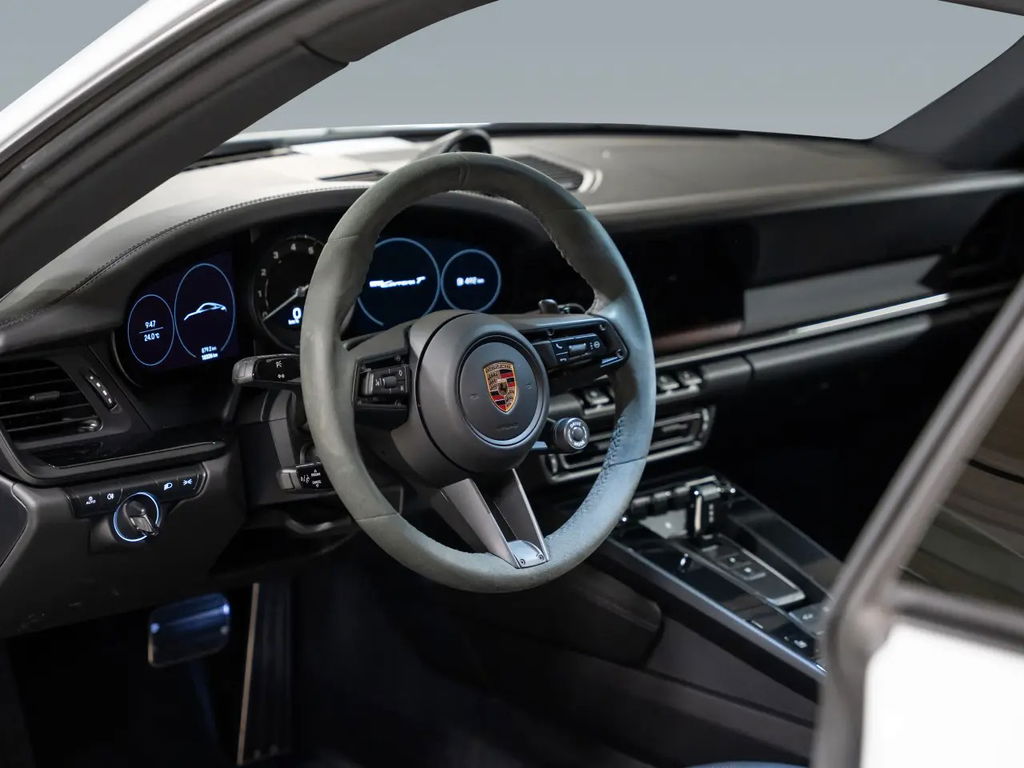 Porsche 992 Carrera T