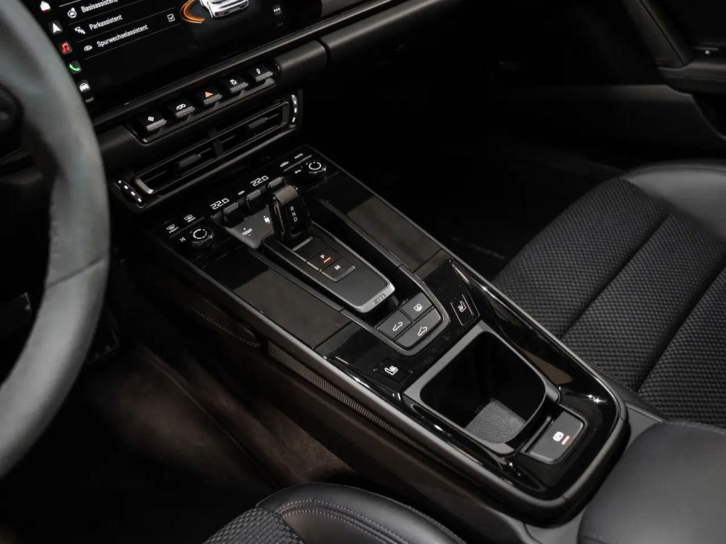 Porsche 992 Carrera T