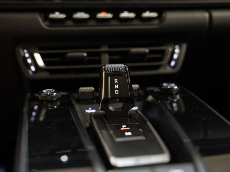 Porsche 992 Carrera T