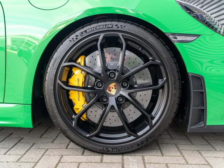 Porsche 718 Spyder