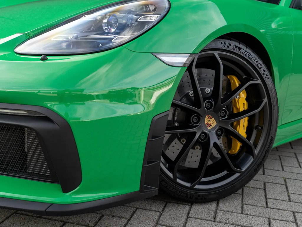 Porsche 718 Spyder