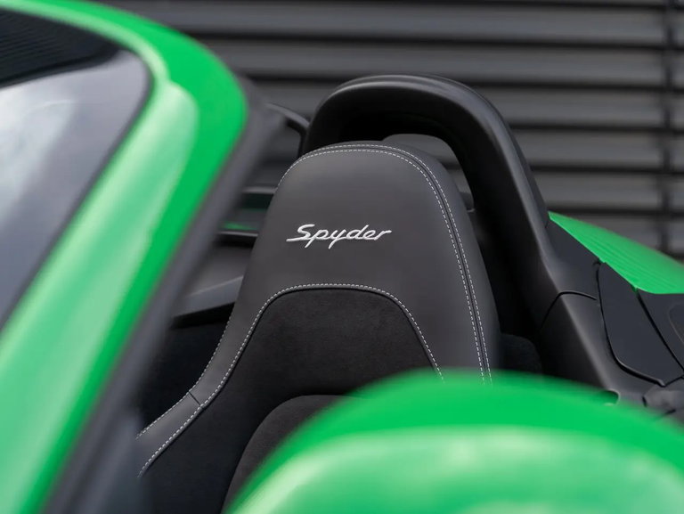 Porsche 718 Spyder