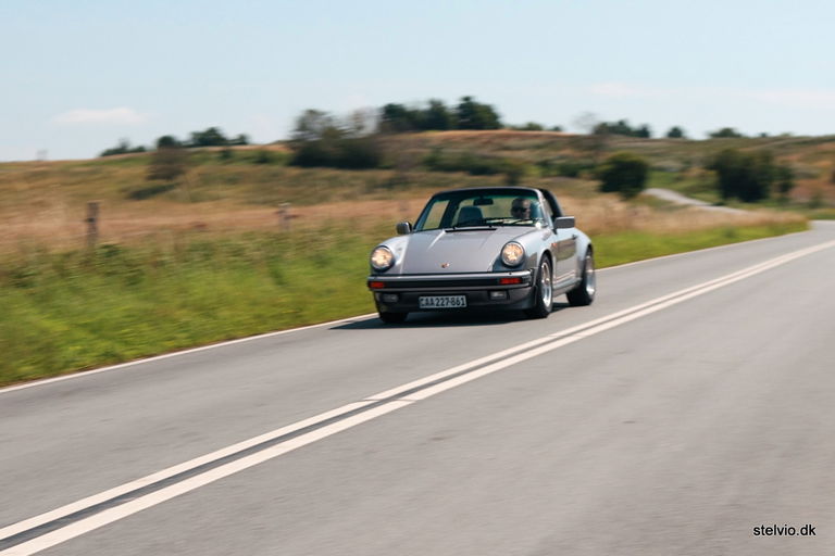 Porsche 911 Carrera 3.2