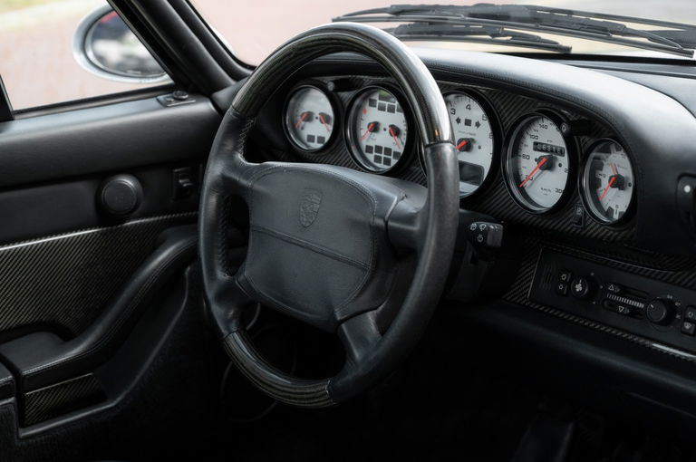 Porsche 993 Carrera 4S