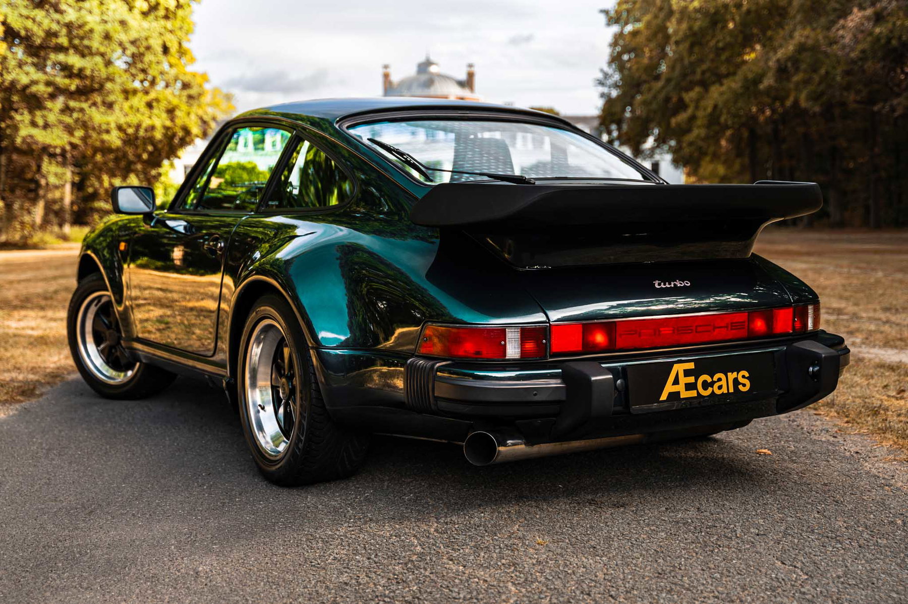 Porsche 911 Turbo 3.3 1985 - elferspot.com - Marketplace for