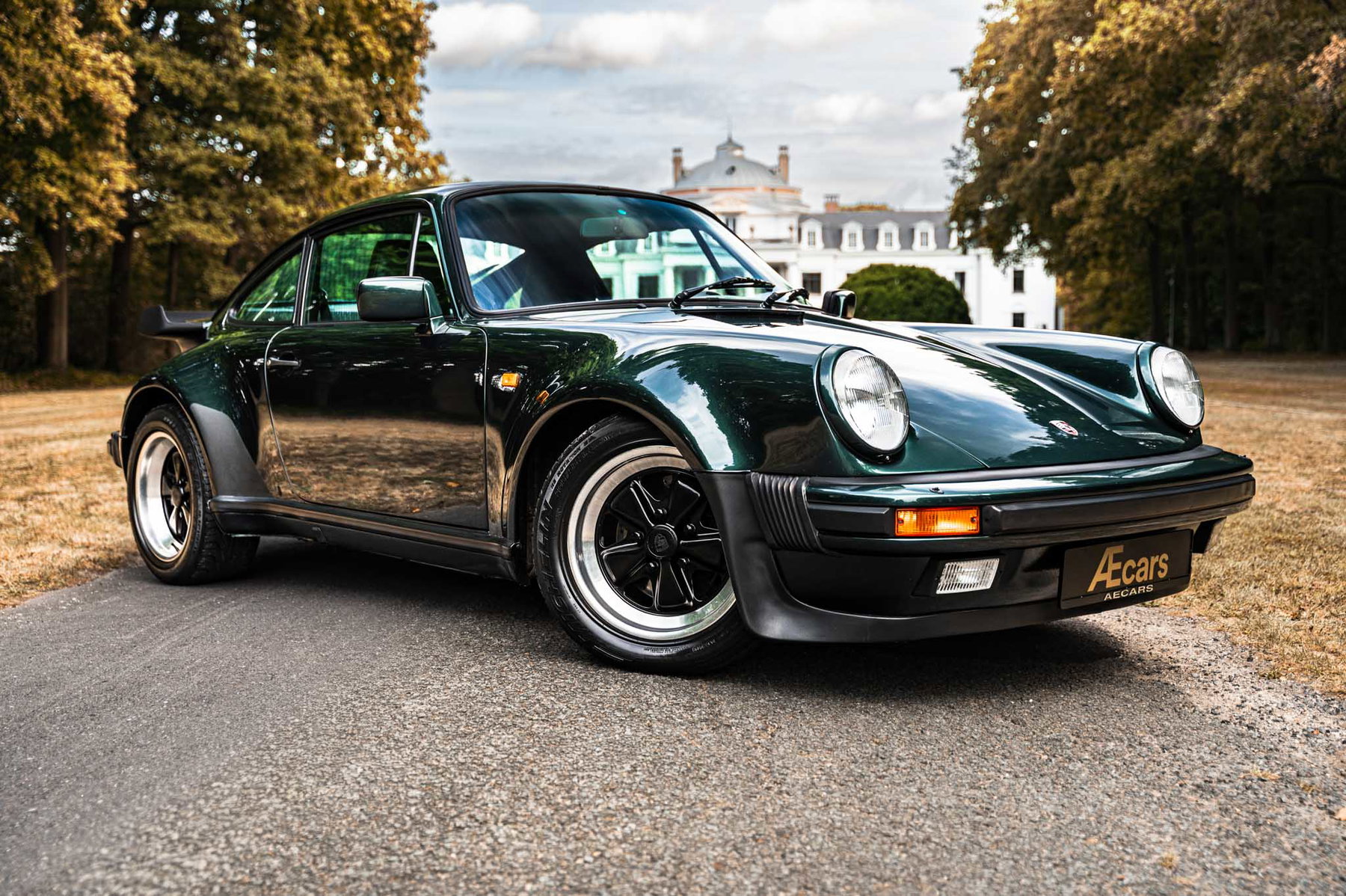 Porsche 911 Turbo 3.3 1985 - elferspot.com - Marketplace for