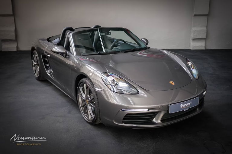Porsche 718 Boxster