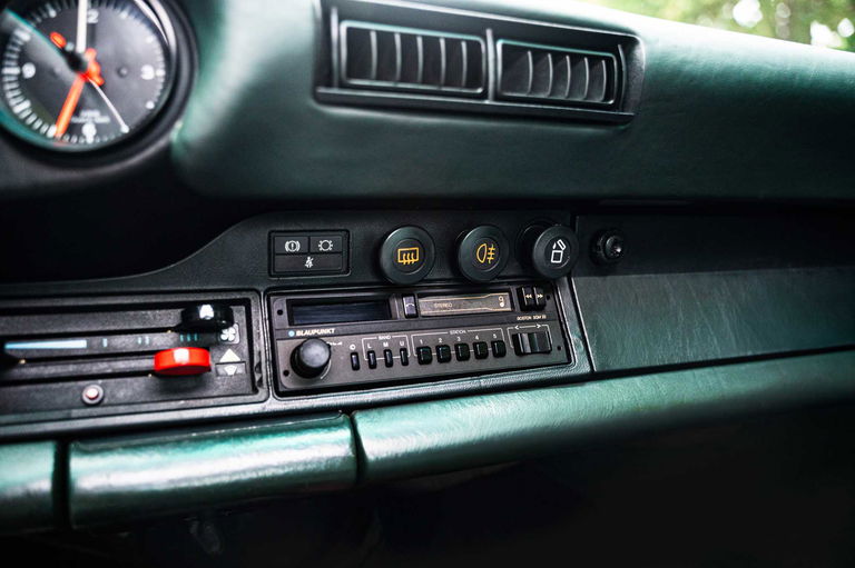 Porsche 911 Turbo 3.3