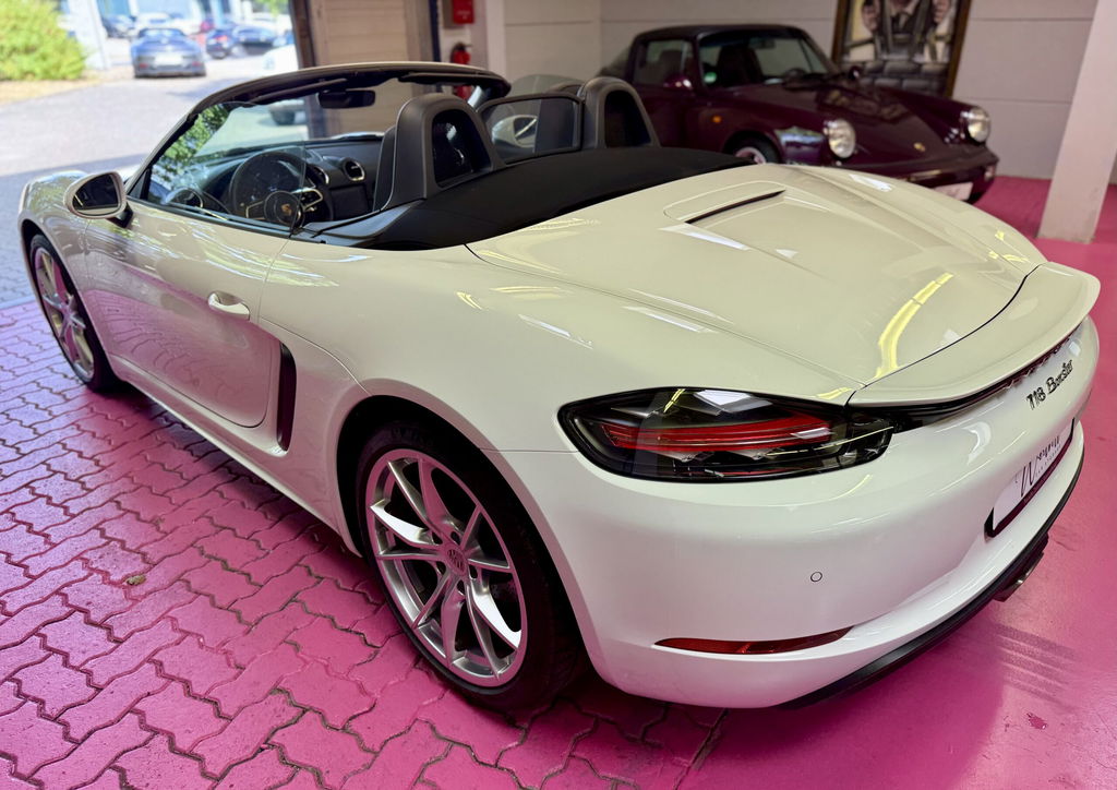 Porsche 718 Boxster