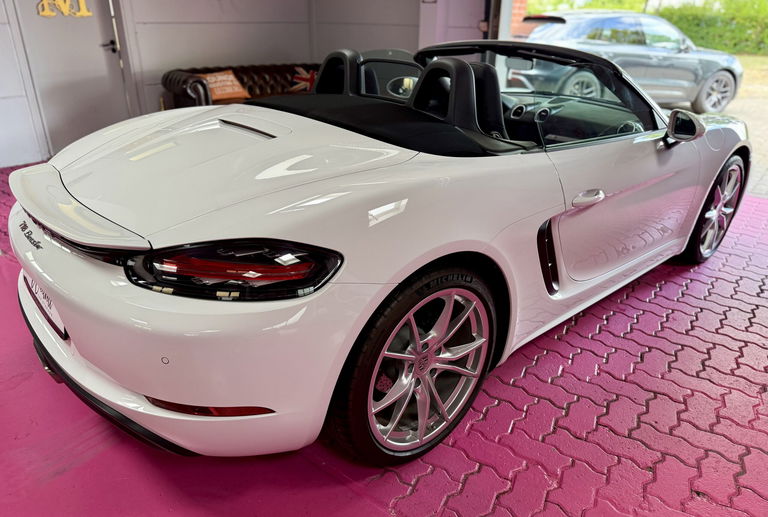 Porsche 718 Boxster