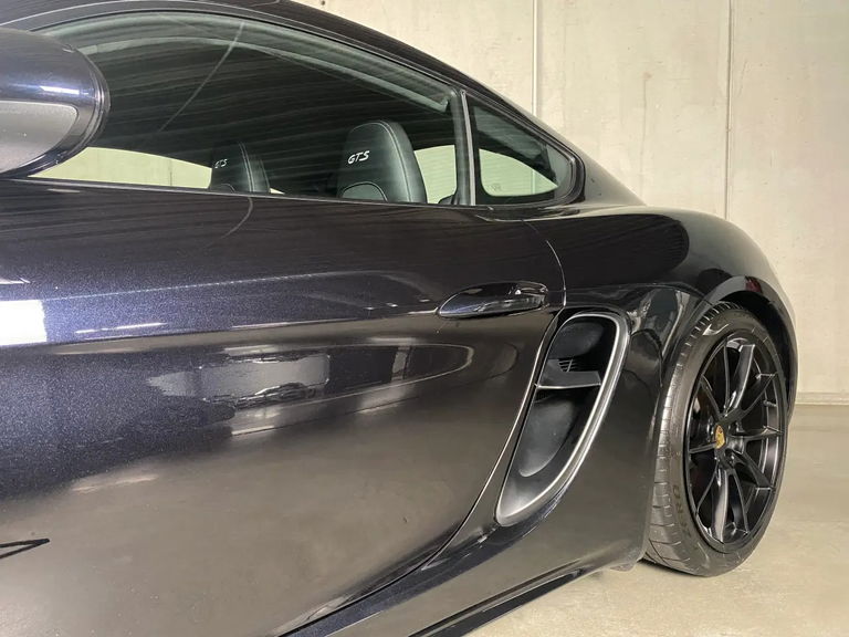 Porsche 718 Cayman GTS 4.0
