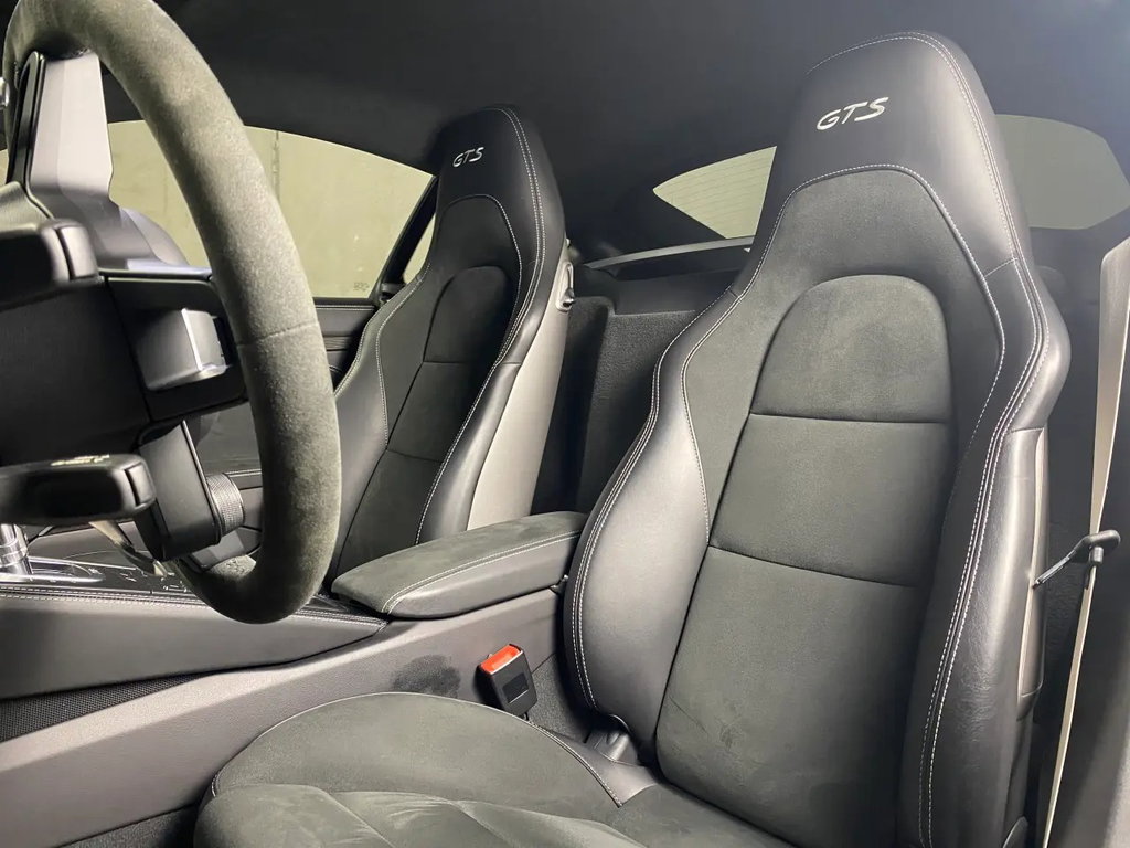 Porsche 718 Cayman GTS 4.0