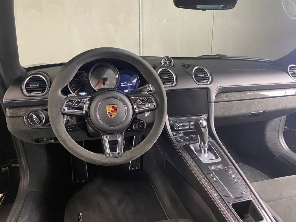 Porsche 718 Cayman GTS 4.0