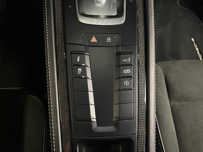 Porsche 718 Cayman GTS 4.0