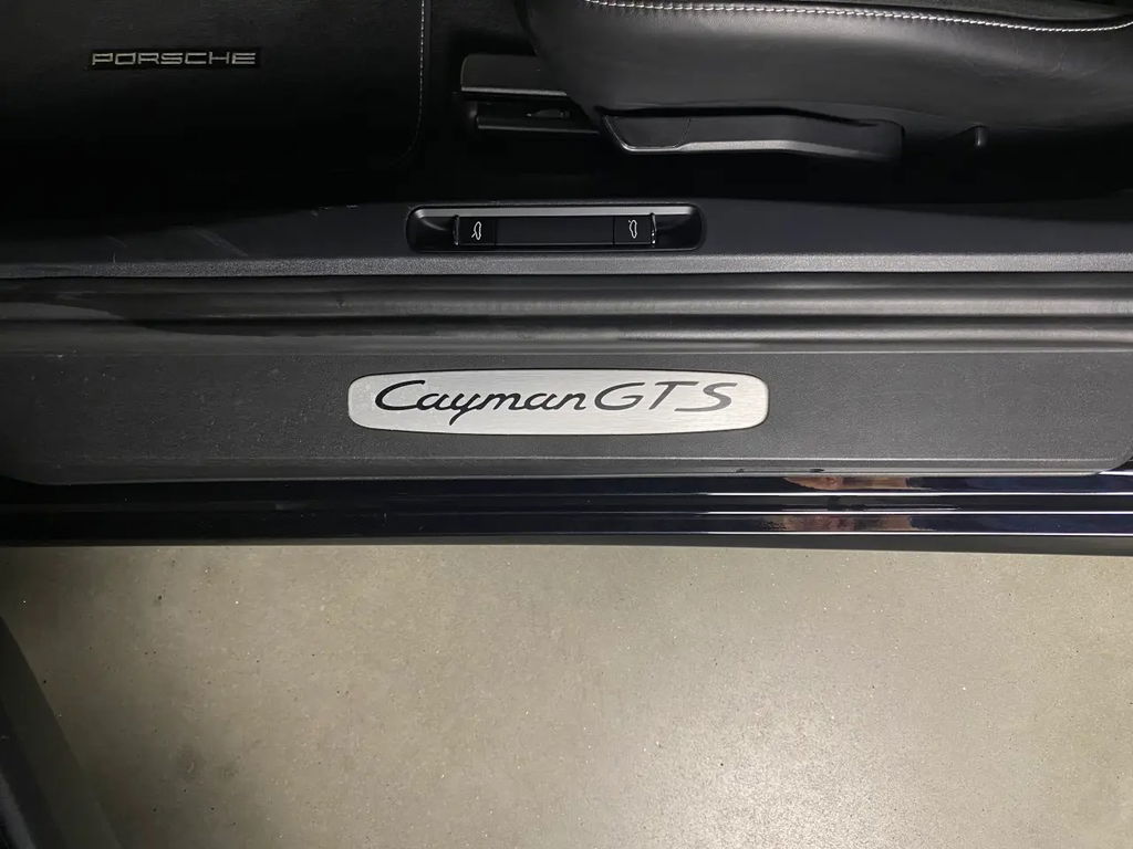 Porsche 718 Cayman GTS 4.0