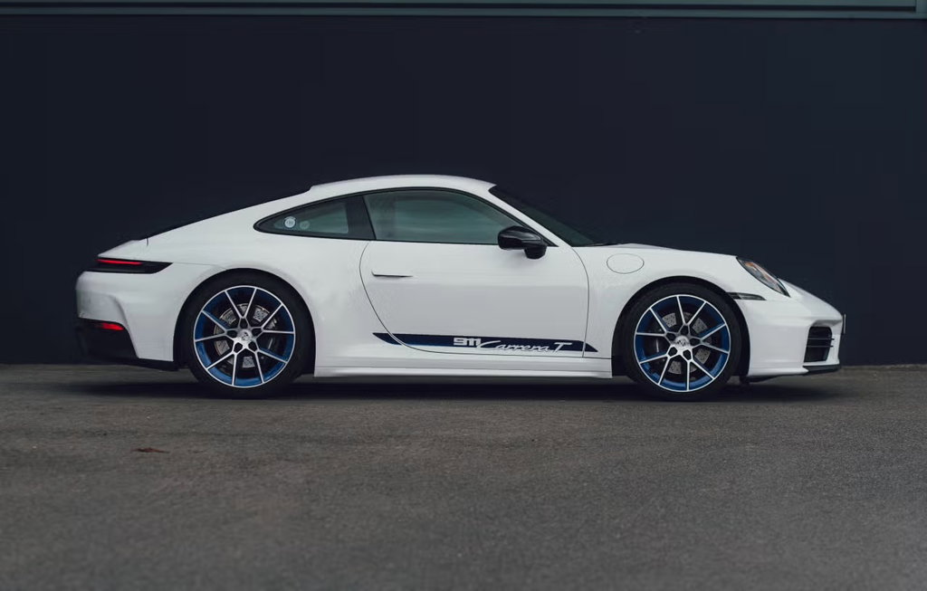 Porsche 992.2 Carrera T