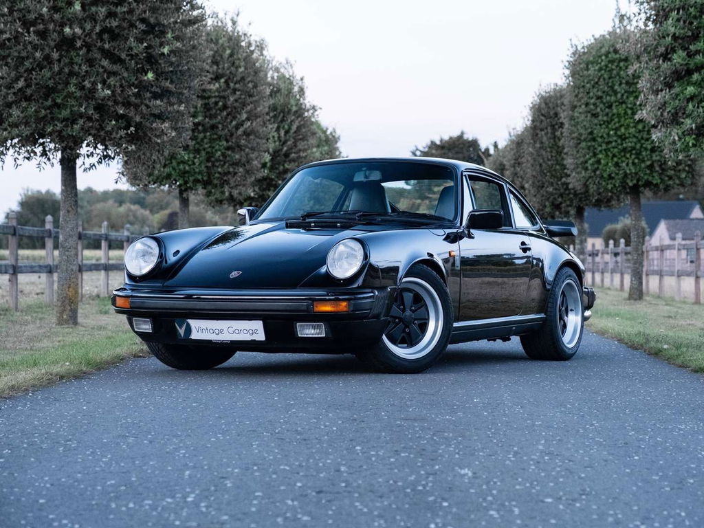 Porsche 911 Carrera 3.2