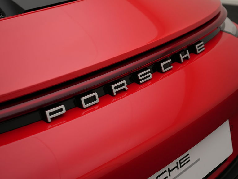 Porsche 992 GT3 Touring