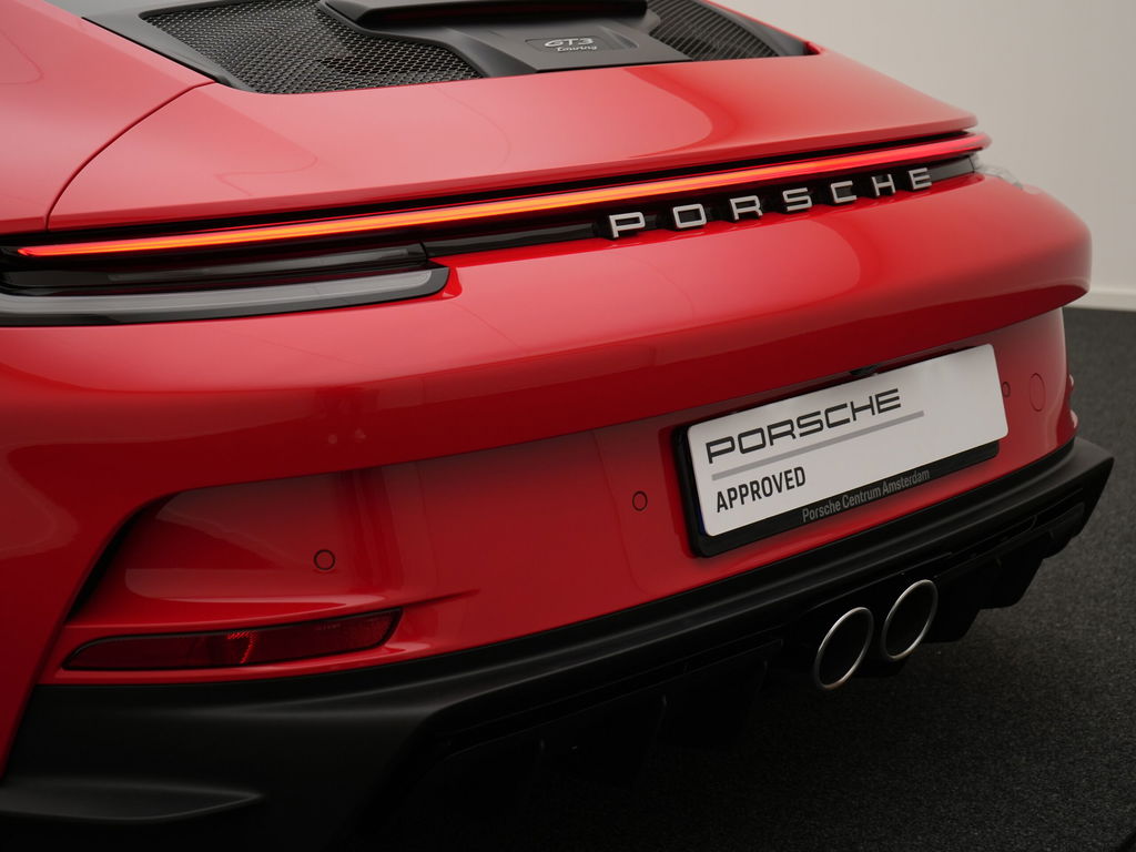 Porsche 992 GT3 Touring