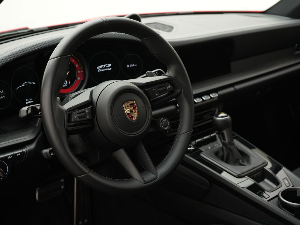 Porsche 992 GT3 Touring