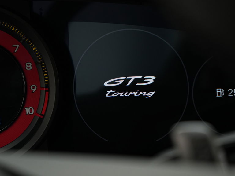 Porsche 992 GT3 Touring