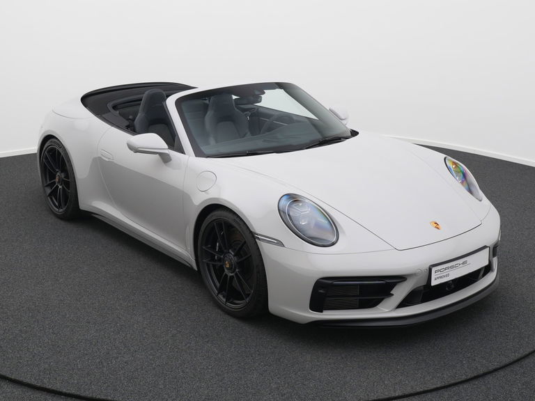 Porsche 992 Carrera GTS