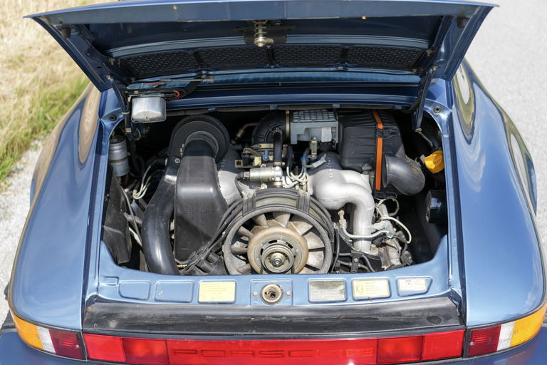 Porsche 911 Carrera 3.2