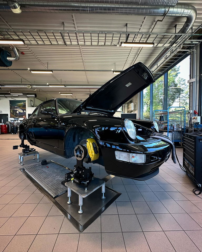 Porsche 993 Carrera 4S