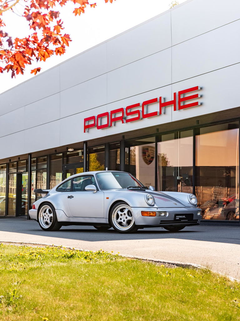 Porsche 993 Carrera 4S