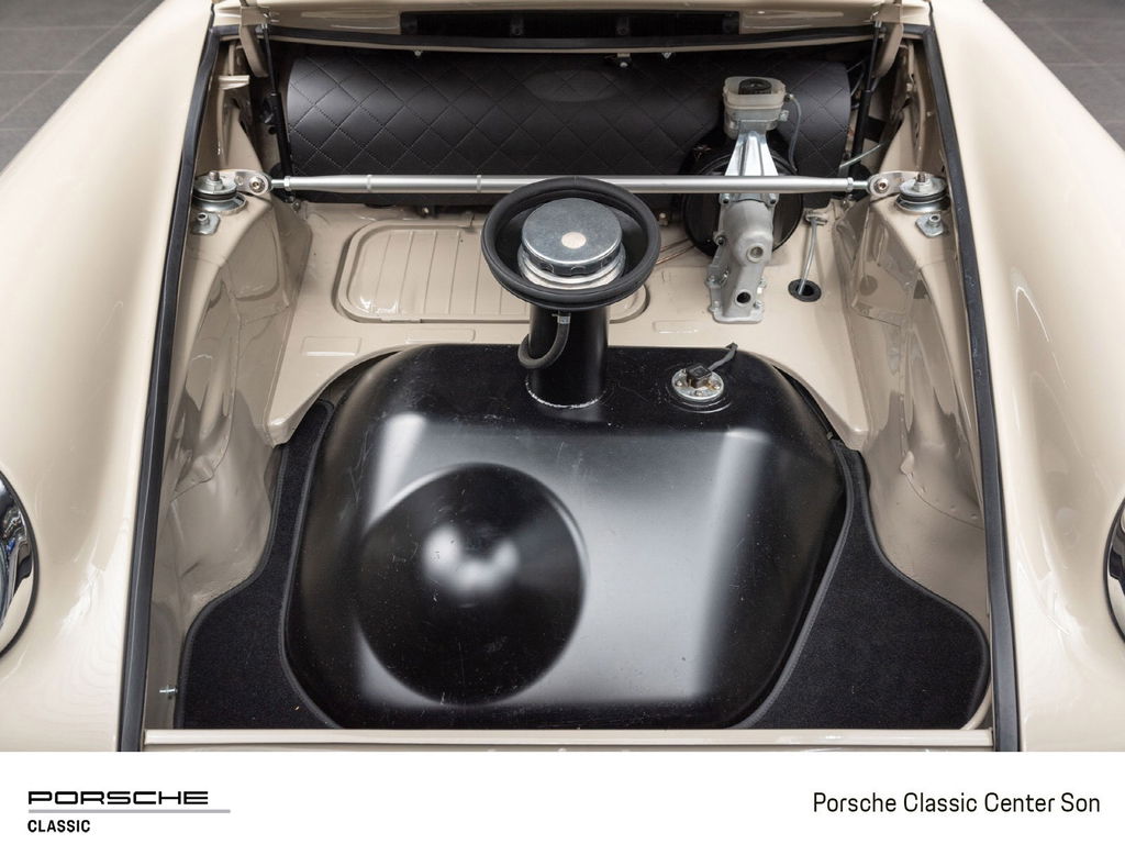 Porsche 911 Backdate